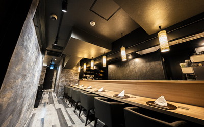 鮨 的場/スシ マトバの店内1
